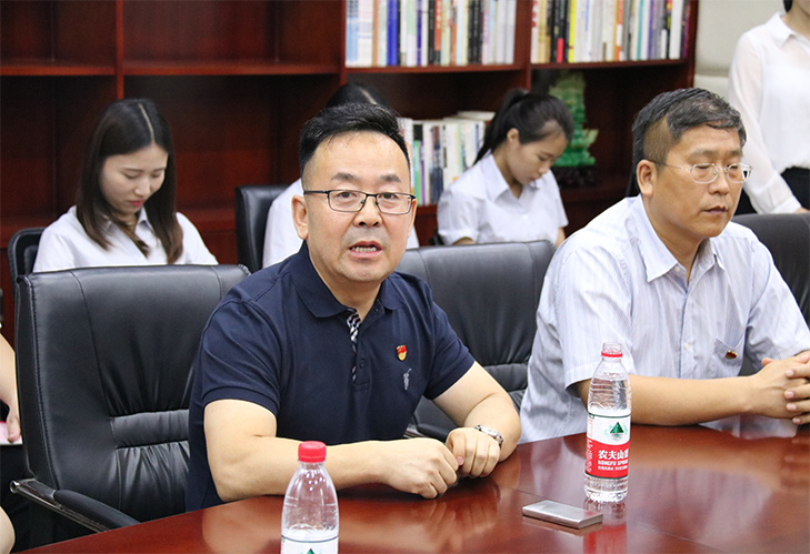 深圳市紫光照明技術(shù)股份有限公司黨支部揭牌儀式圓滿落幕 深圳市紫光照明技術(shù)股份有限公司黨支部揭牌儀式圓滿落幕
