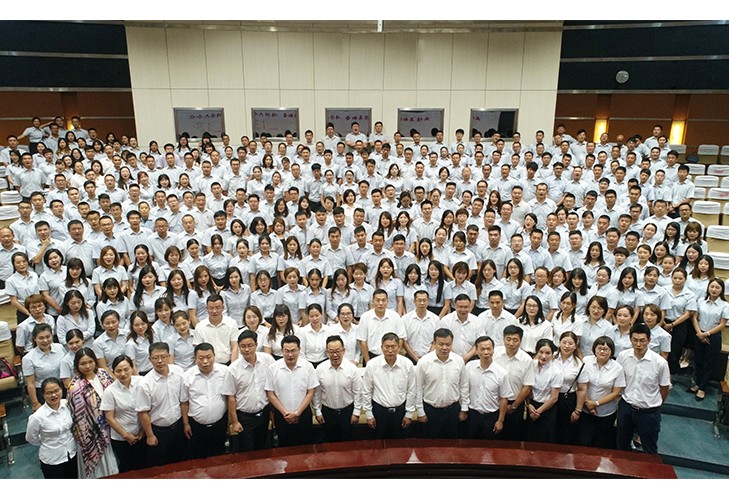 紫光照明2019年中工作會議暨銷售管理培訓(xùn)會議圓滿落幕